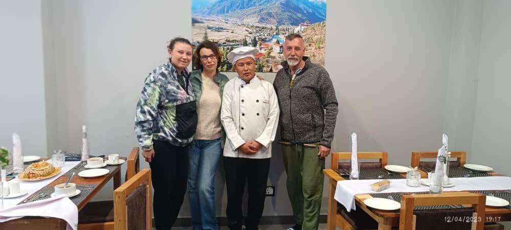 Tsherim Resort パロ エクステリア 写真